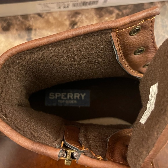 Girl's Big Kid Size 4 SPERRY Saltwater Duck Boots Brown - NIB - Missing One Lace - Picture 5 of 6